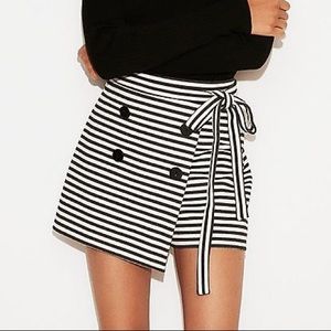 Express Tie Waist Button Skort